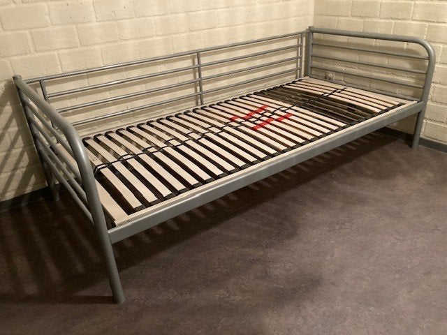 Bed Ikea Tromso, Huis en Inrichting, Ophalen