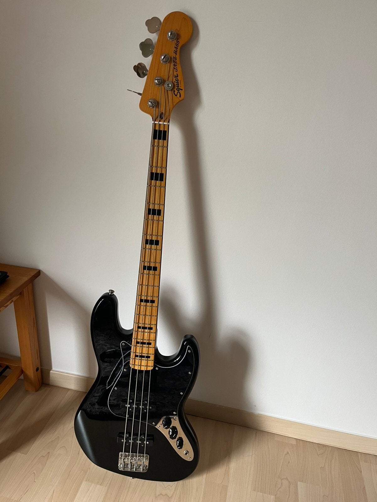Fender Jazz bass, Musique & Instruments, Instruments à corde | Guitares | Basses, Enlèvement, Comme neuf
