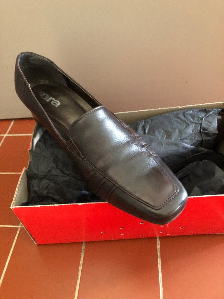 chaussures femme, Neuf, Escarpins, Enlèvement, ARA femme