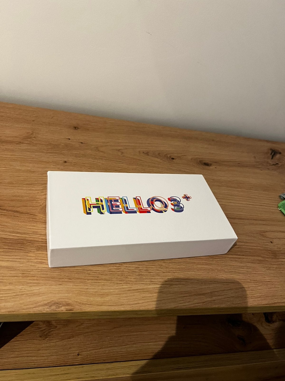 Montre connectée Amoled Hello 3+, Enlèvement ou Envoi, Comme neuf