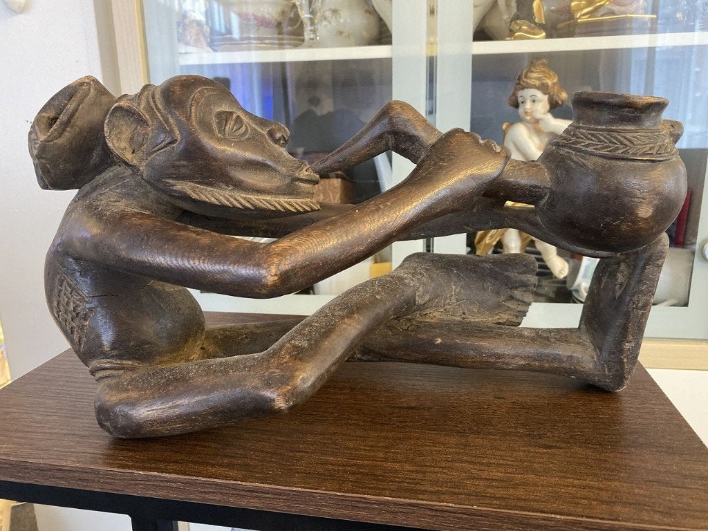 Luba-Riamba Cult naakte mannelijke pijp hemb roker, Antiek en Kunst, Afrika, Ophalen of Verzenden, Beeld, Hout