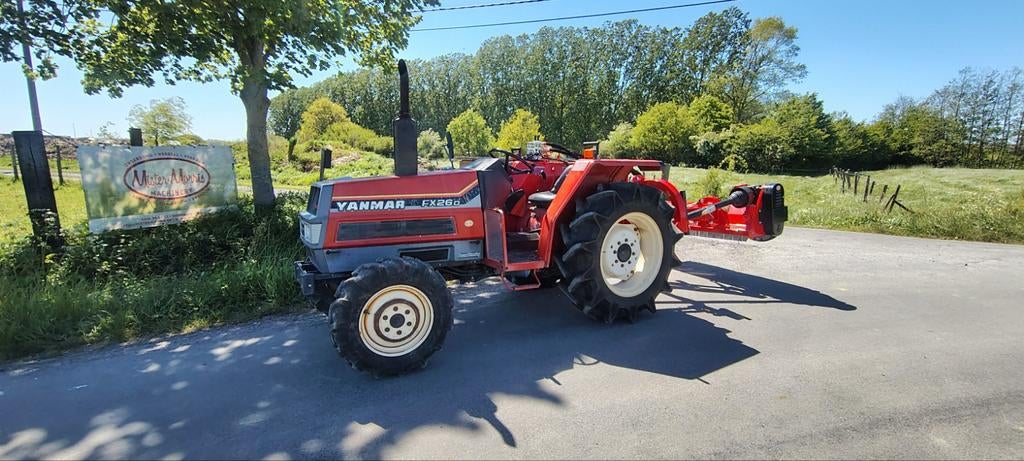 Yanmar FX26d 26 pk powershift met verstekklepelmaaier, Zakelijke goederen, Gebruikt, Tot 2500, Tot 80 Pk, Ophalen