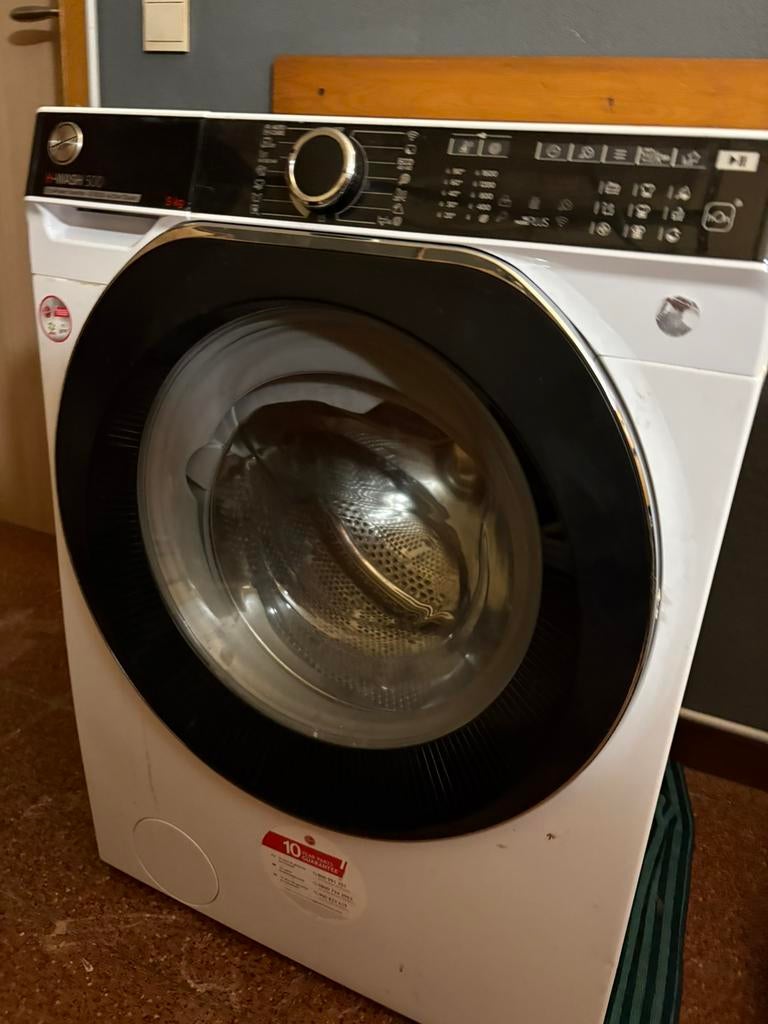 Wasmachine hoover 9kg, Elektronische apparatuur, Wasmachines, Ophalen, Zo goed als nieuw