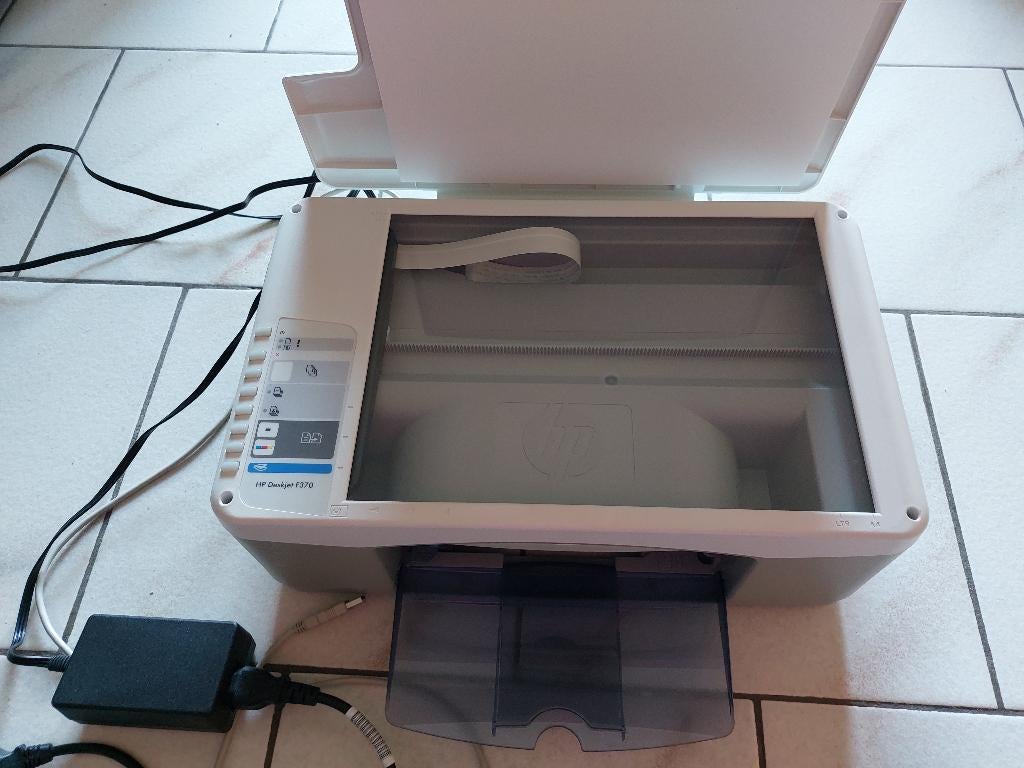 HP Deskjet F370-printer (printen, scannen, kopiëren), Computers en Software, Ophalen, Faxen, Inkjetprinter, Printer