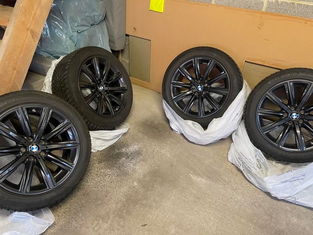 KIT Hiver G30 BMW serie 5. Jantes IS30/ Good Year ultragrip, Pneus et Jantes, Véhicule de tourisme, 18 pouces, Enlèvement