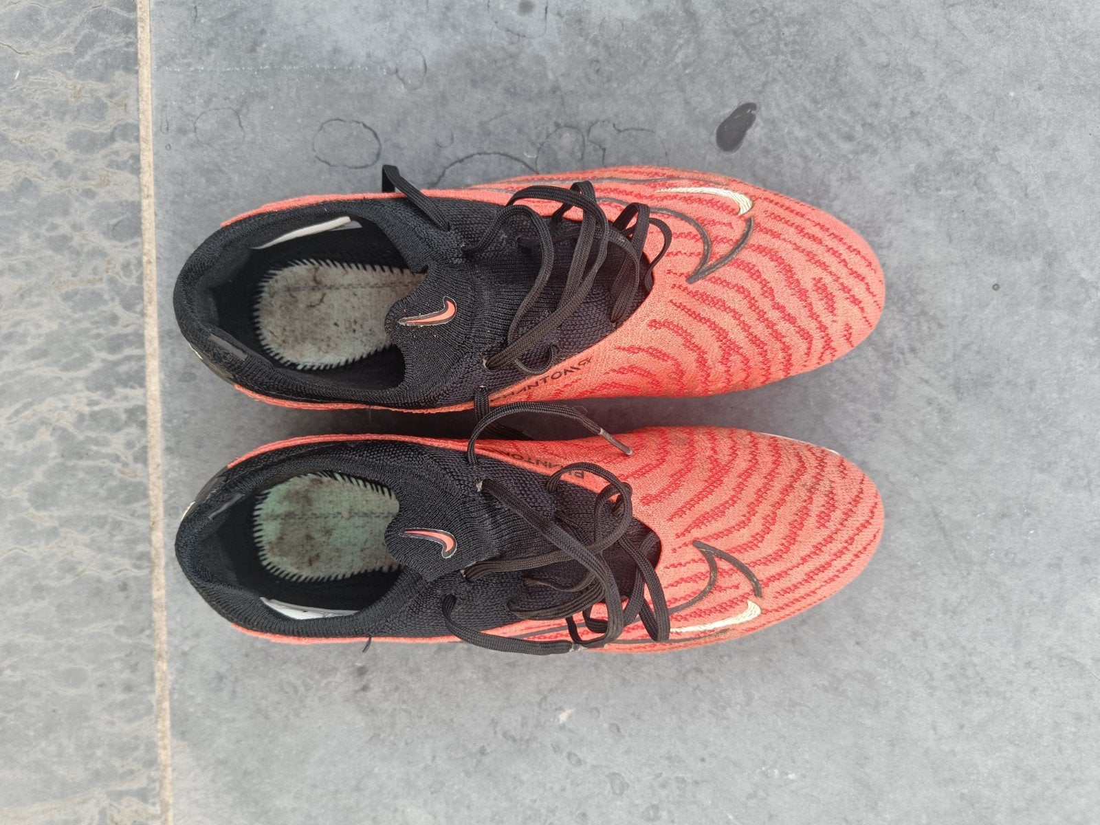Nike hyper Phantom acc, Ophalen