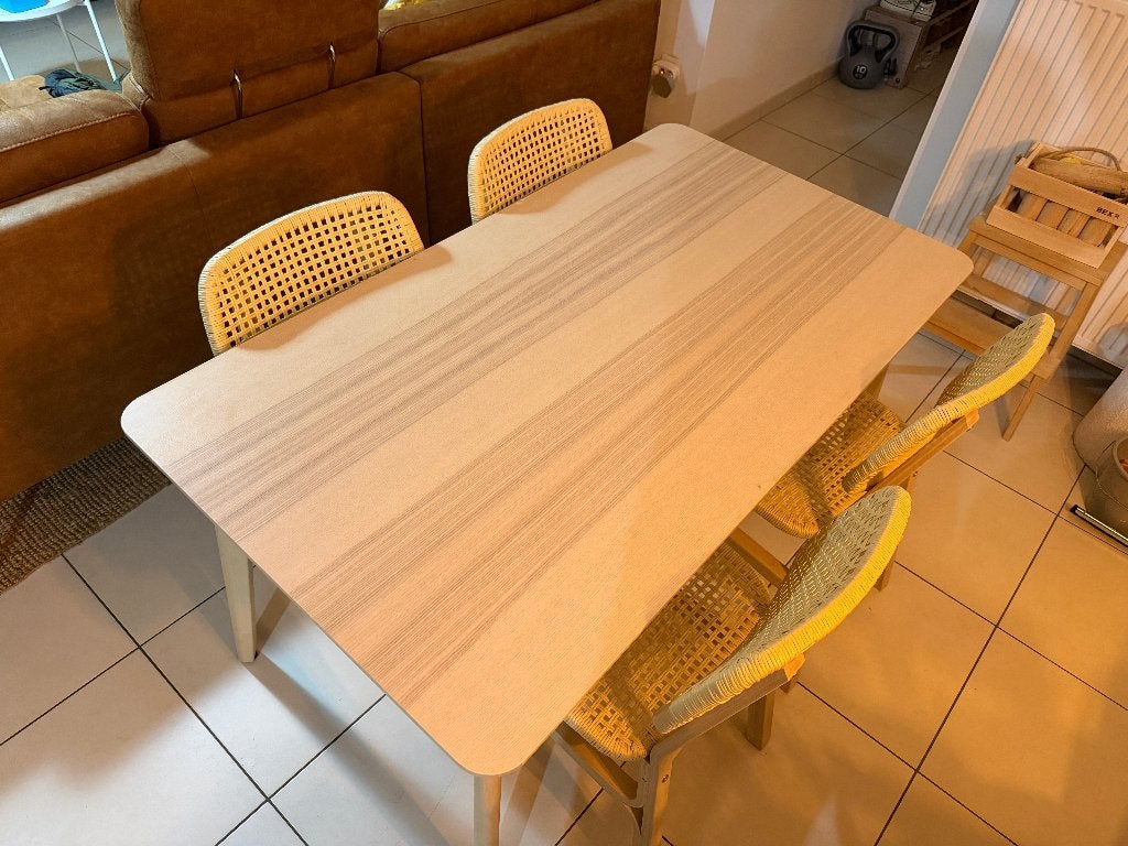 Tafel met 4 stoelen, Enlèvement, Comme neuf, Quatre personnes, Rectangulaire