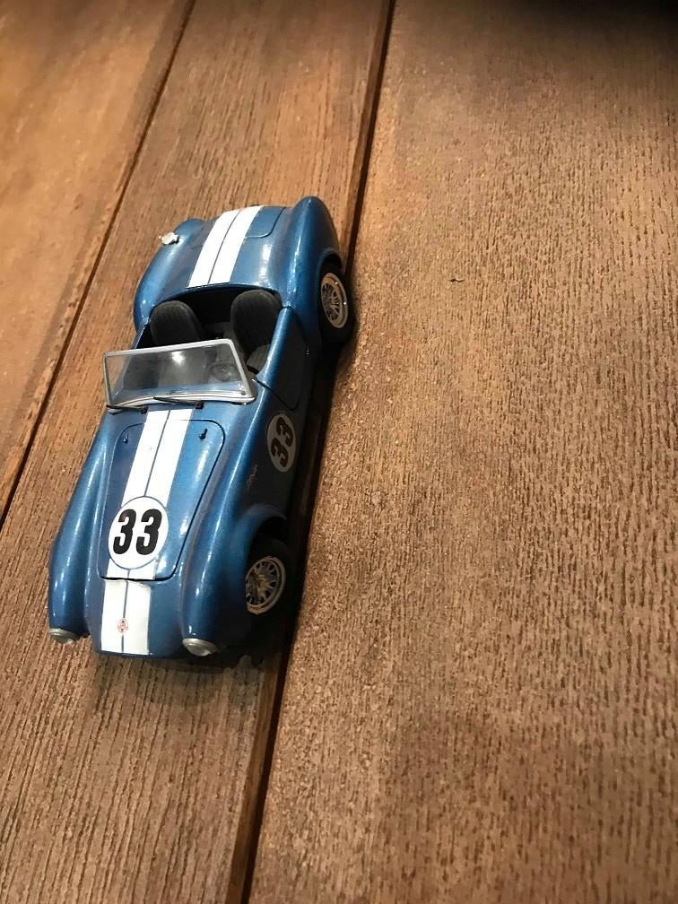 7 stuks onder andere triumph harley jaguar schaalmodellen, Enlèvement, Voiture