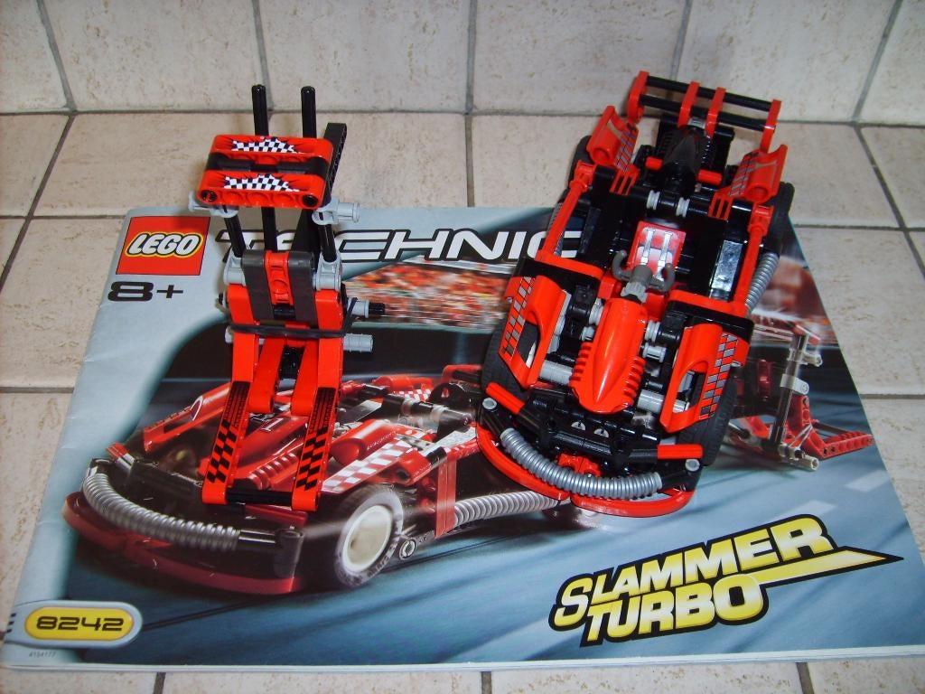 lego technic 9392, 9390 en 8242, Kinderen en Baby's, Speelgoed | Duplo en Lego, Lego, Ophalen of Verzenden, Zo goed als nieuw