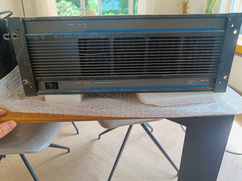 QSC Model 1700 Professional Stereo Power Amplifier., Audio, Tv en Foto, Stereoketens, Ophalen, Gebruikt, Overige merken