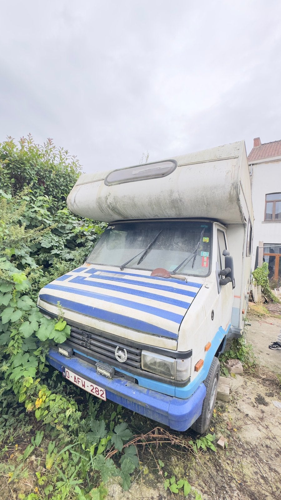 Vintage camper (basis Peugeot J5/C25) klusjesman, Particulier