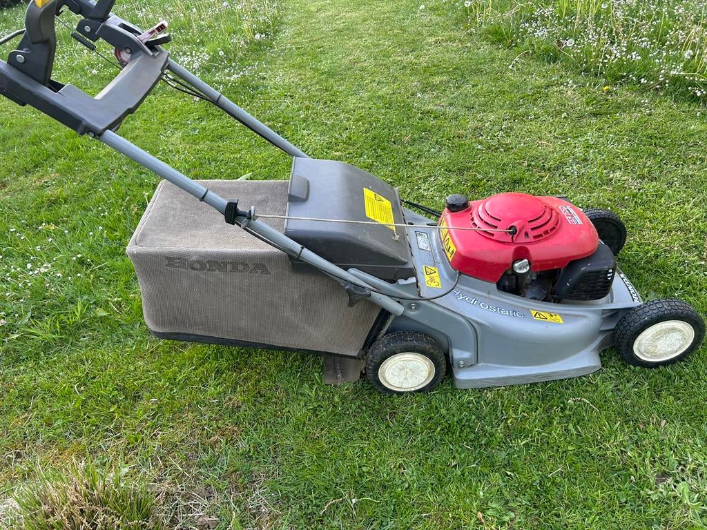 Honda HRB475 met rotostop en hydrostaat, Ophalen