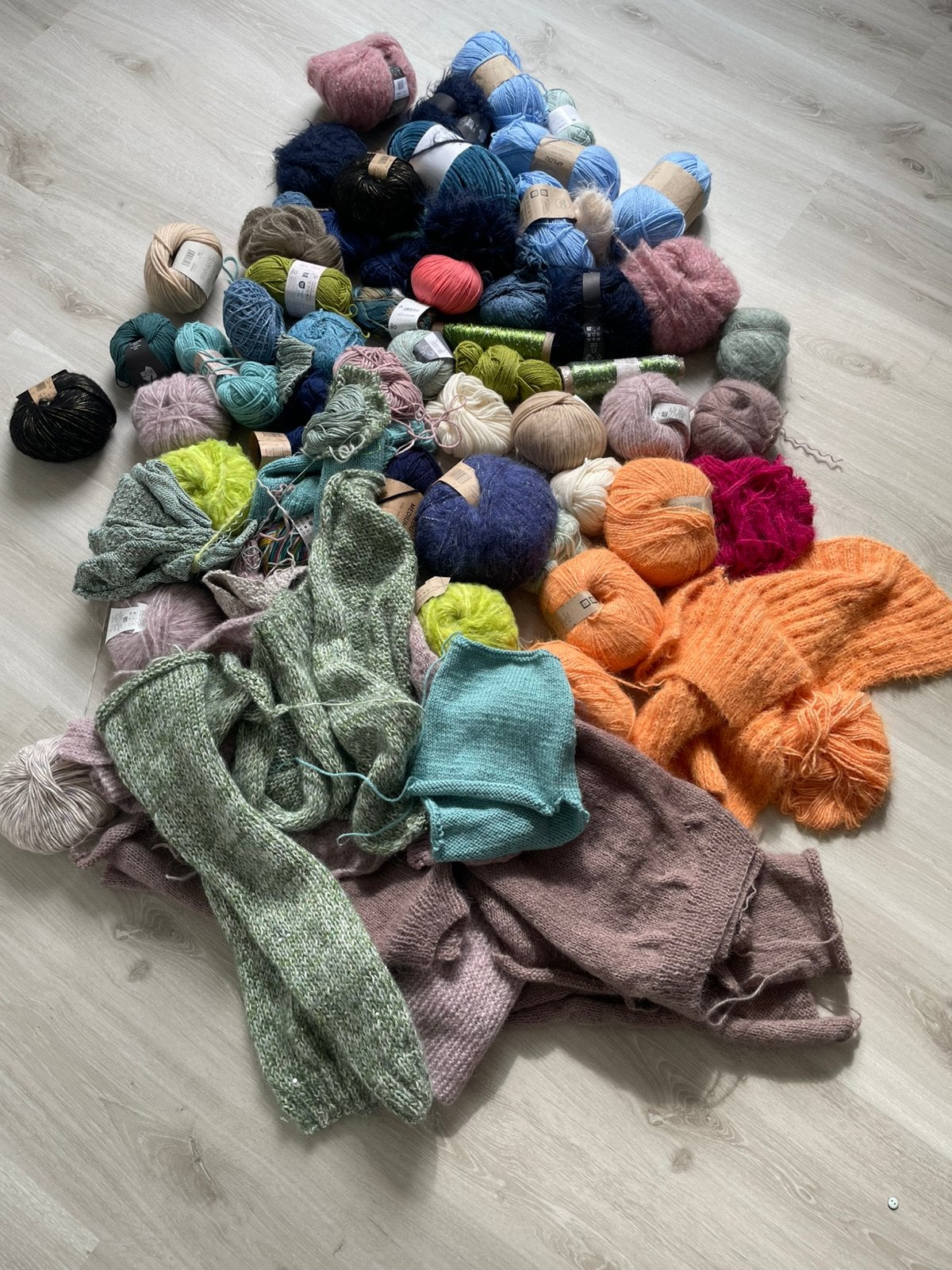 Assortiment breiwol - overschotjes, Hobby en Vrije tijd, Ophalen, Zo goed als nieuw