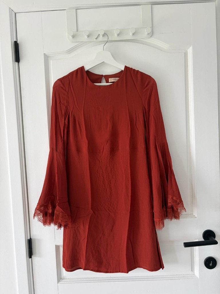 Robe courte twinset rouge-orange Taille M, Vêtements | Femmes, Twinset, Taille 38/40 (M), Enlèvement ou Envoi, Au-dessus du genou