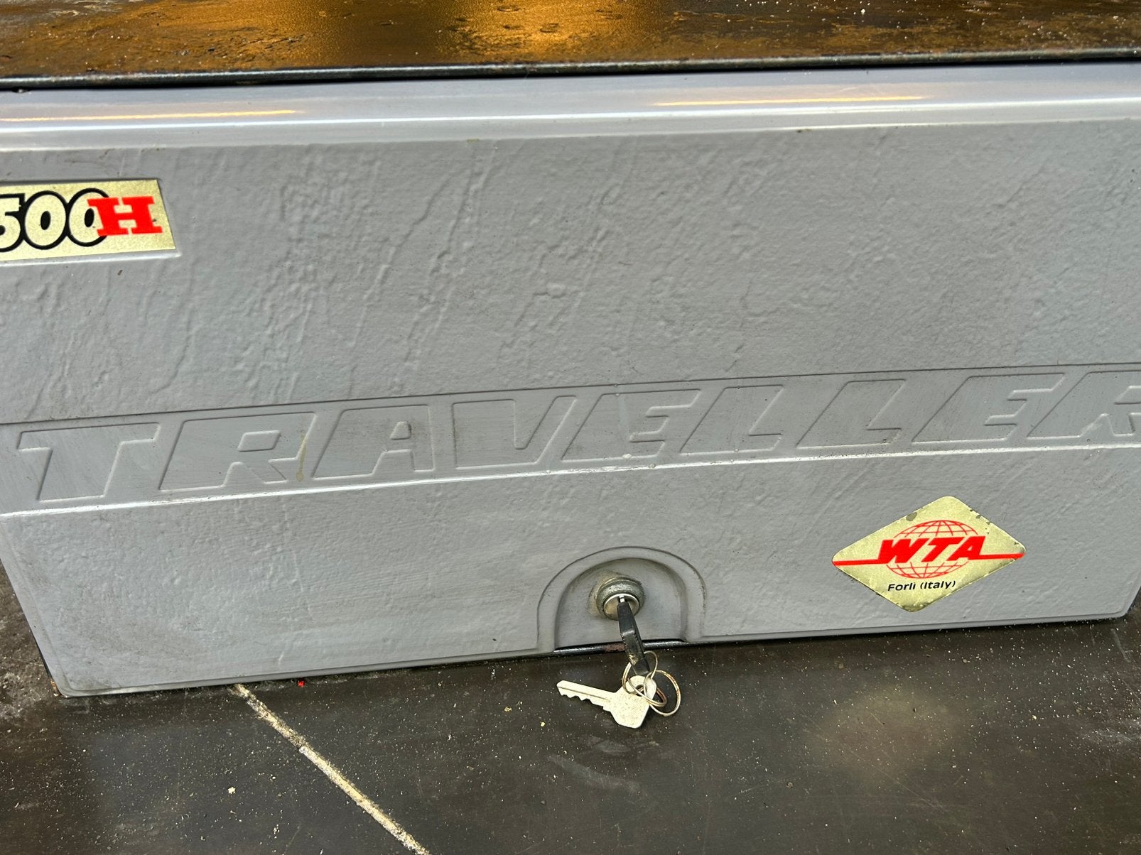 Dometic Traveller generator voor camper of mobilhome, Doe-het-zelf en Bouw, Ophalen, Zo goed als nieuw