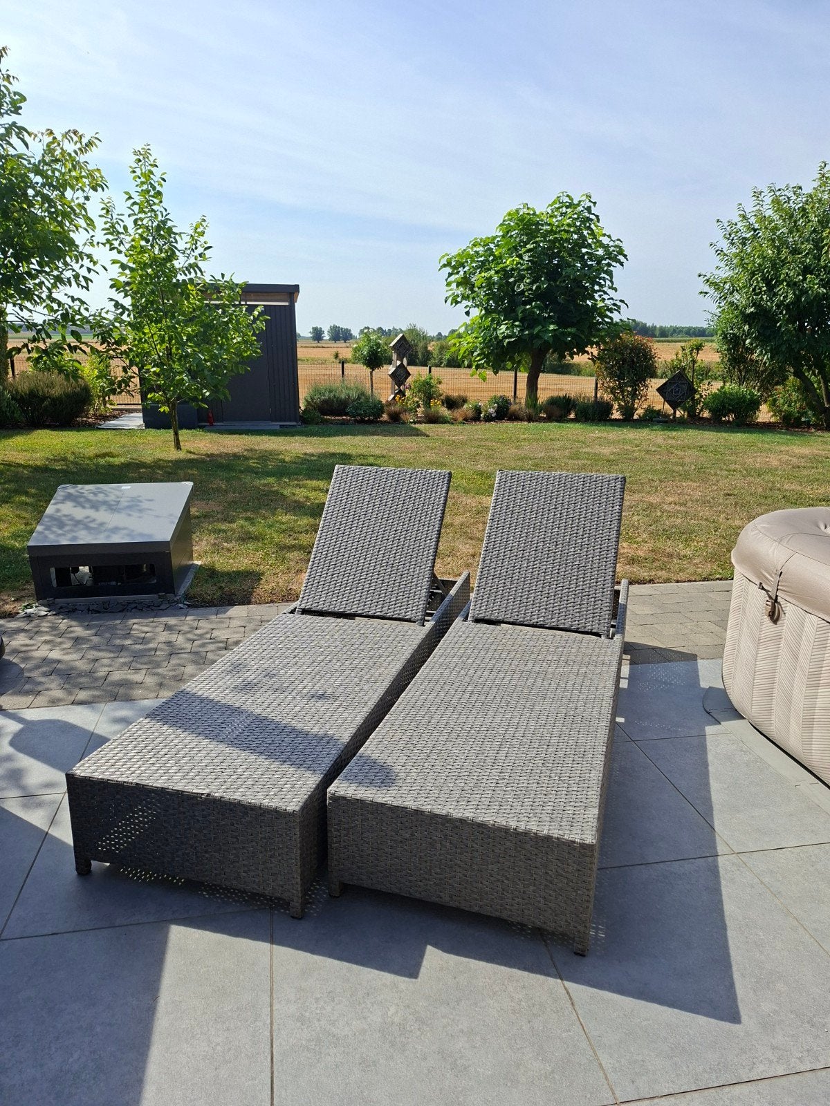 lot de 2 lits de jardin transats en rotin synthétique gris, Enlèvement, Utilisé, Synthétique, Réglable