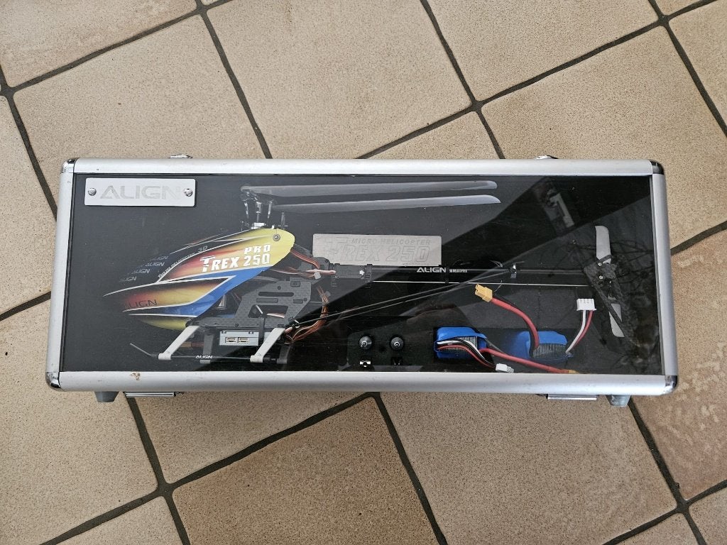 2 align T-rex 250 complet + pièces., Hobby & Loisirs créatifs, Modélisme | Radiocommandé & Téléguidé | Hélicoptères & Quadricoptères