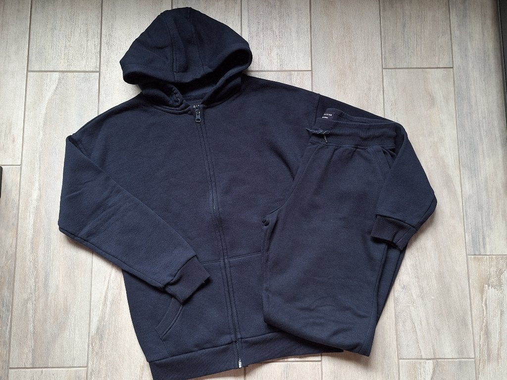 ★ M140/146 - Sportpak, Ophalen of Verzenden, Gebruikt, Jongen, Trui of Vest