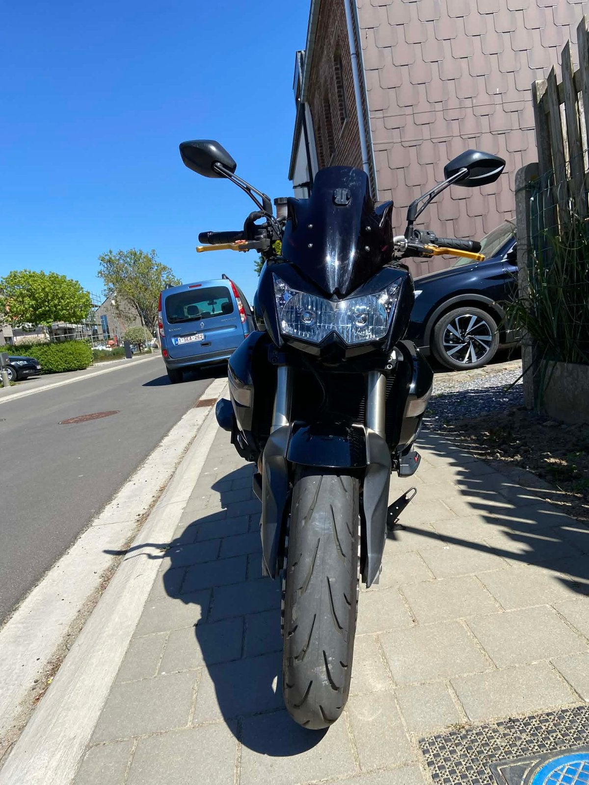KAWASAKI Z1000, Particulier