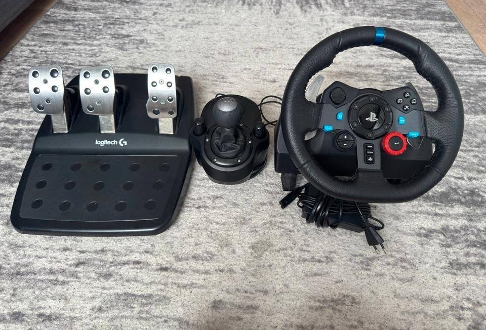 Logitech g29, Verzenden, Zo goed als nieuw, Stuur of Pedalen, PlayStation 4
