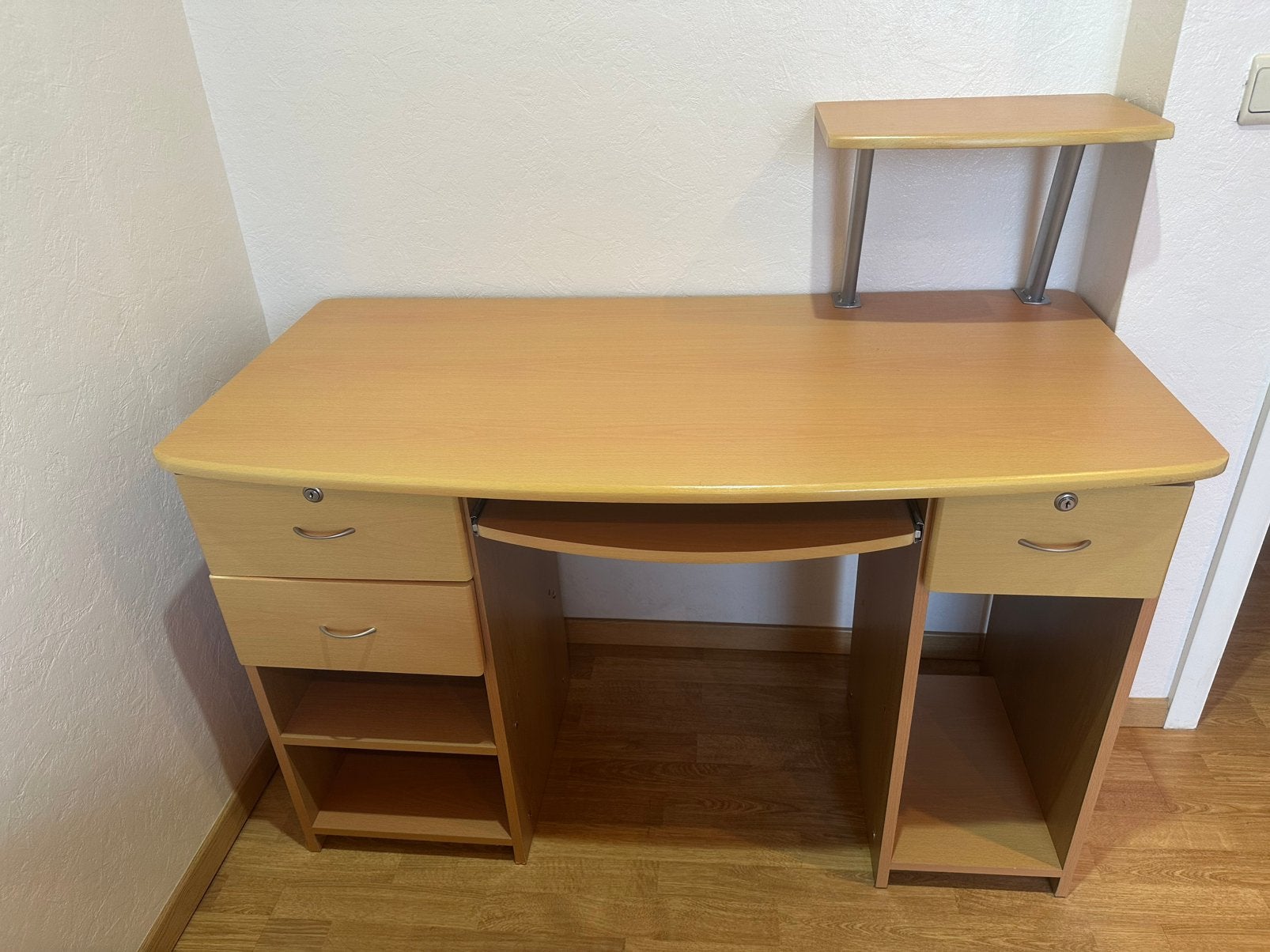 Bureau, Enlèvement, Utilisé