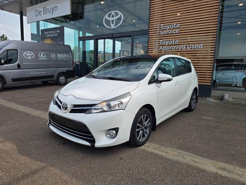 Toyota Verso Skyview, Auto's, Toyota, Euro 5, Monovolume, Zwart, Wit