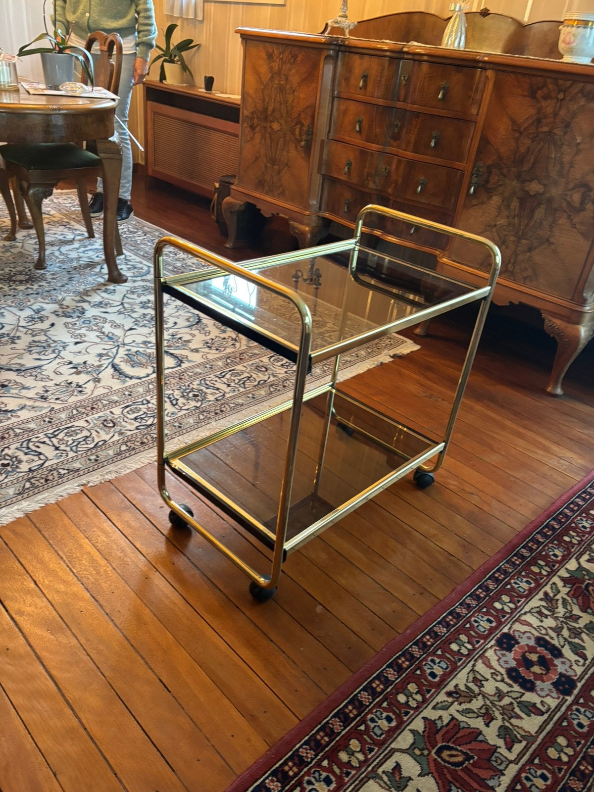 Roltafel, Ophalen, Zo goed als nieuw