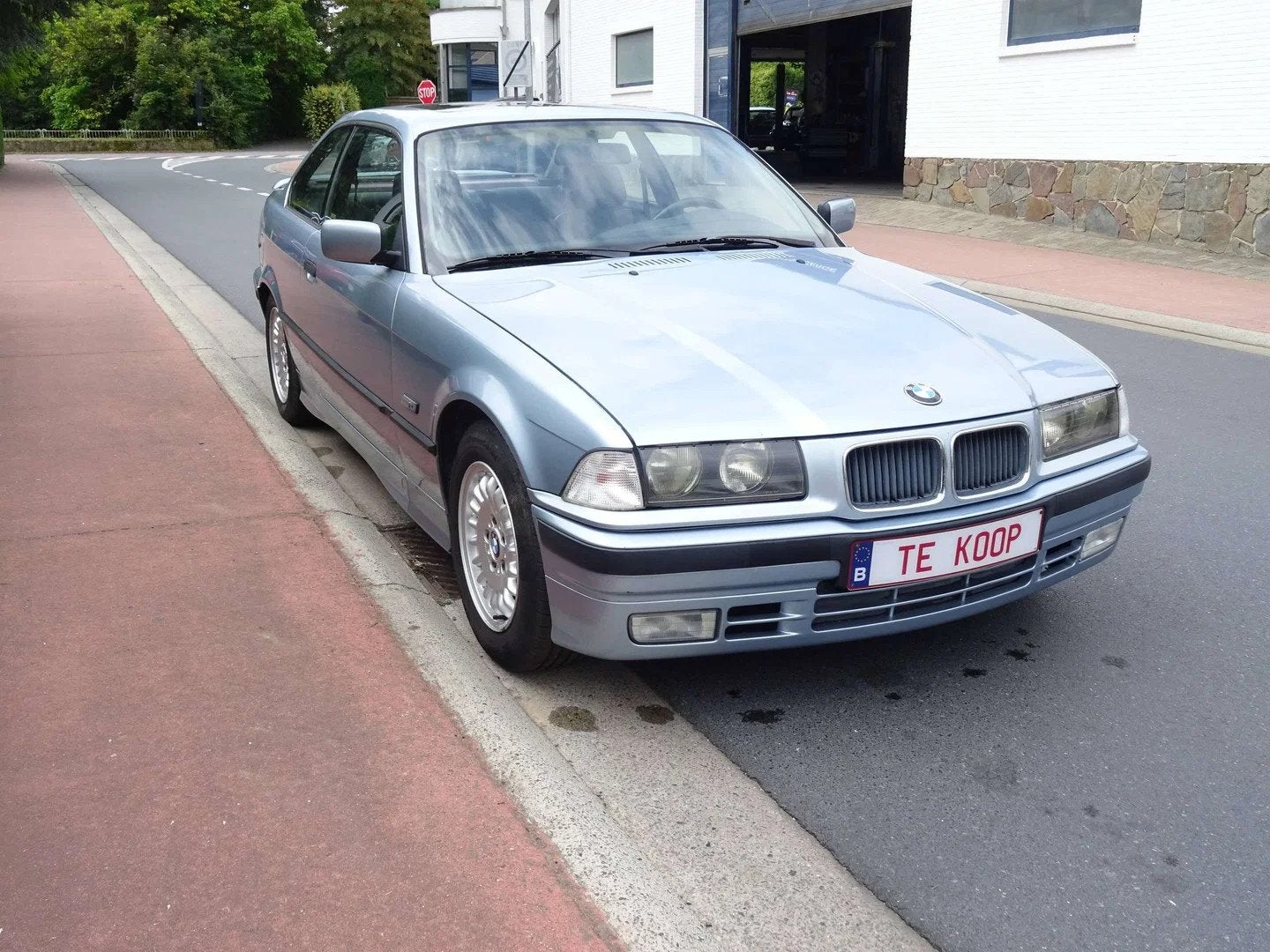 BMW 3 Serie 318, Cuir, Argent ou Gris, Achat, Entreprise