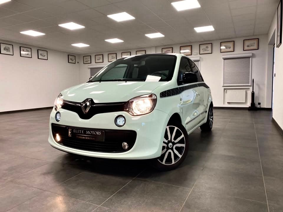 Renault Twingo 1.0i - 66 kW / La Parisienne / Full opties, 898 cc, Twingo, Blauw, Leder en Stof