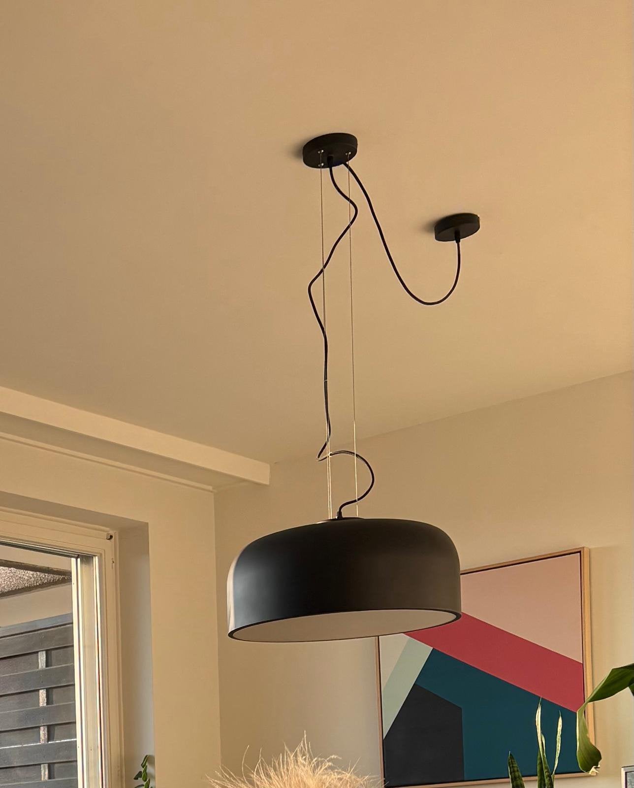 Moderne ronde hanglamp, Ophalen, Zo goed als nieuw