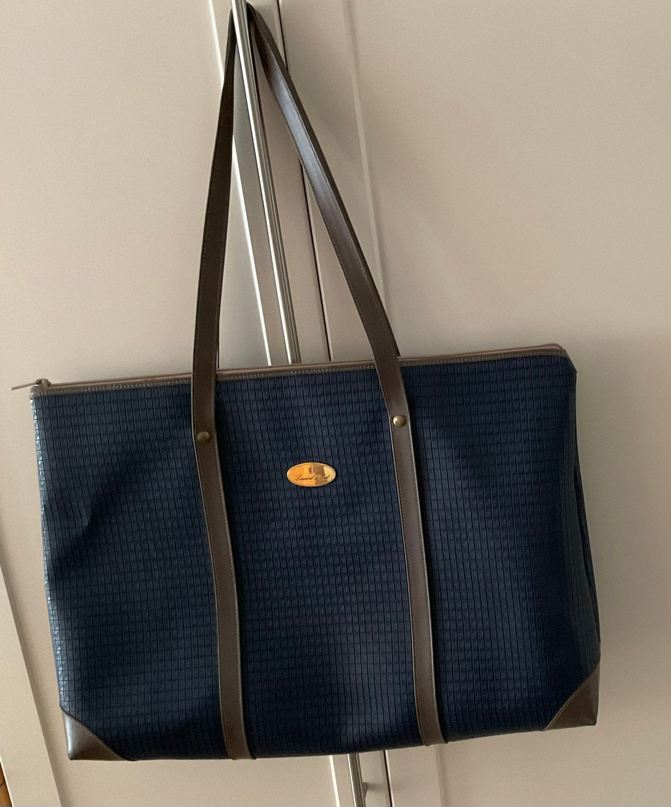 Tas Laurent David, Bijoux, Sacs & Beauté, Enlèvement, Comme neuf