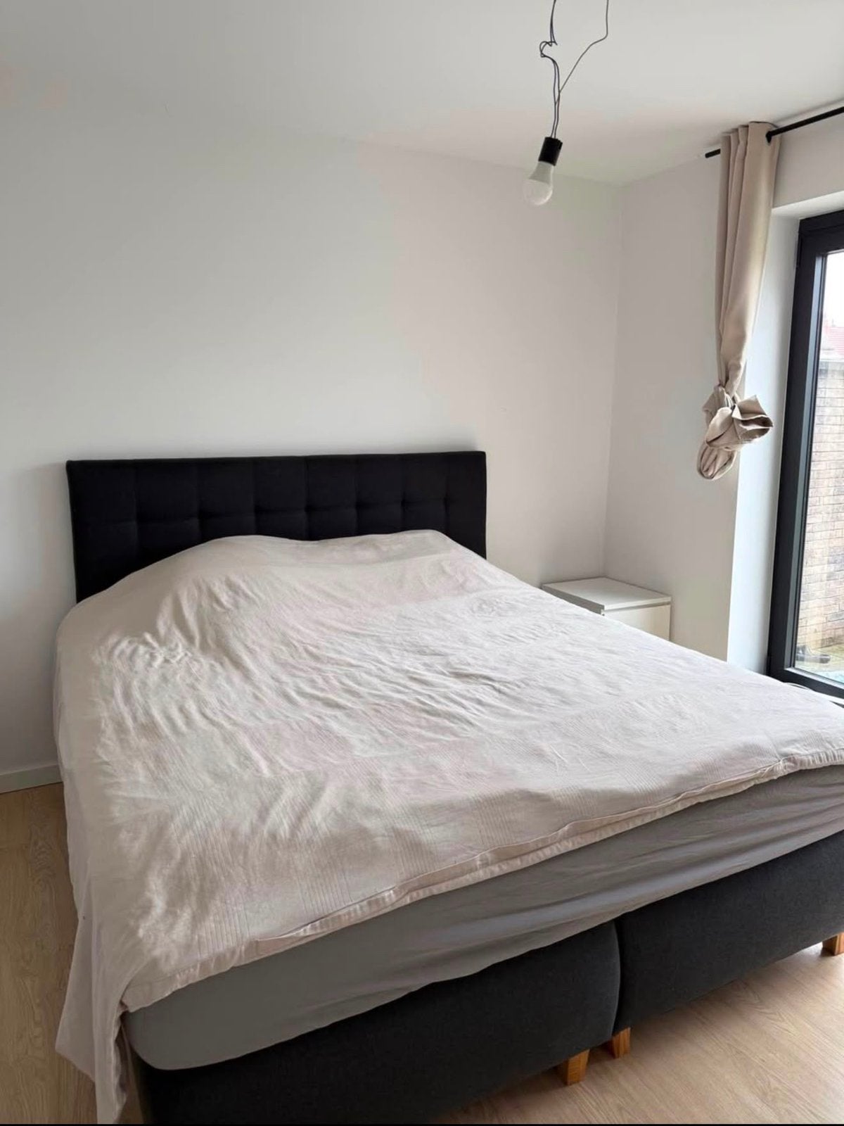 Boxspring comme neuf, Maison & Meubles, Chambre à coucher | Lits boxsprings, Comme neuf, Enlèvement, 180 cm, 200 cm