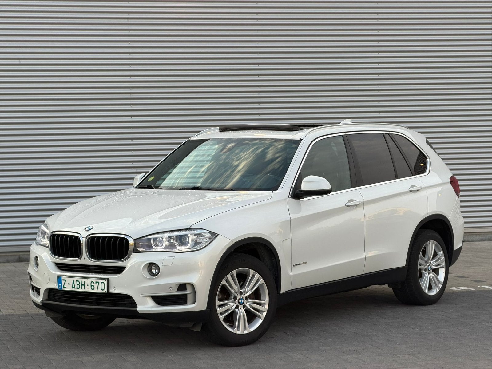 BMW X5 2016 211.000KM EURO 6b Biturbo 235PK Parelmoerwit, Auto's, Wit, Bedrijf, Diesel, Te koop