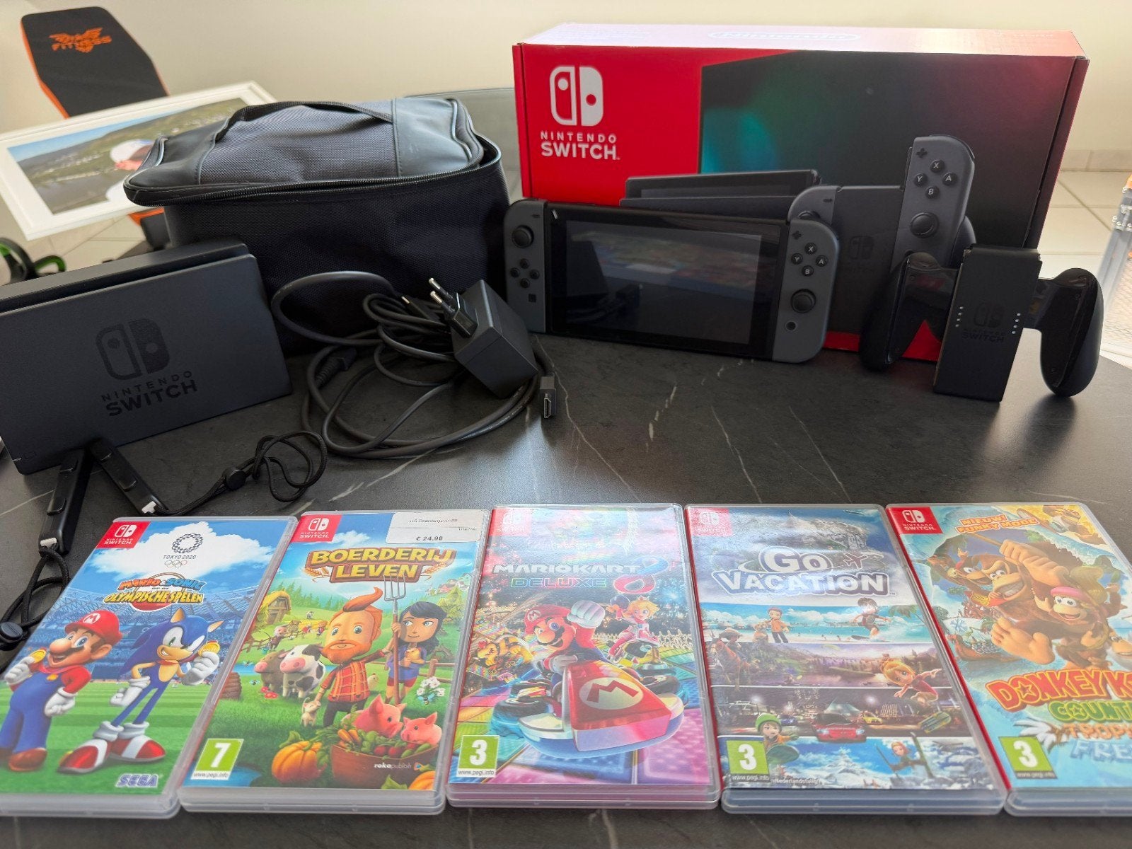 Nintendo Switch V2 compleet + 5 games + originele doos, Enlèvement ou Envoi