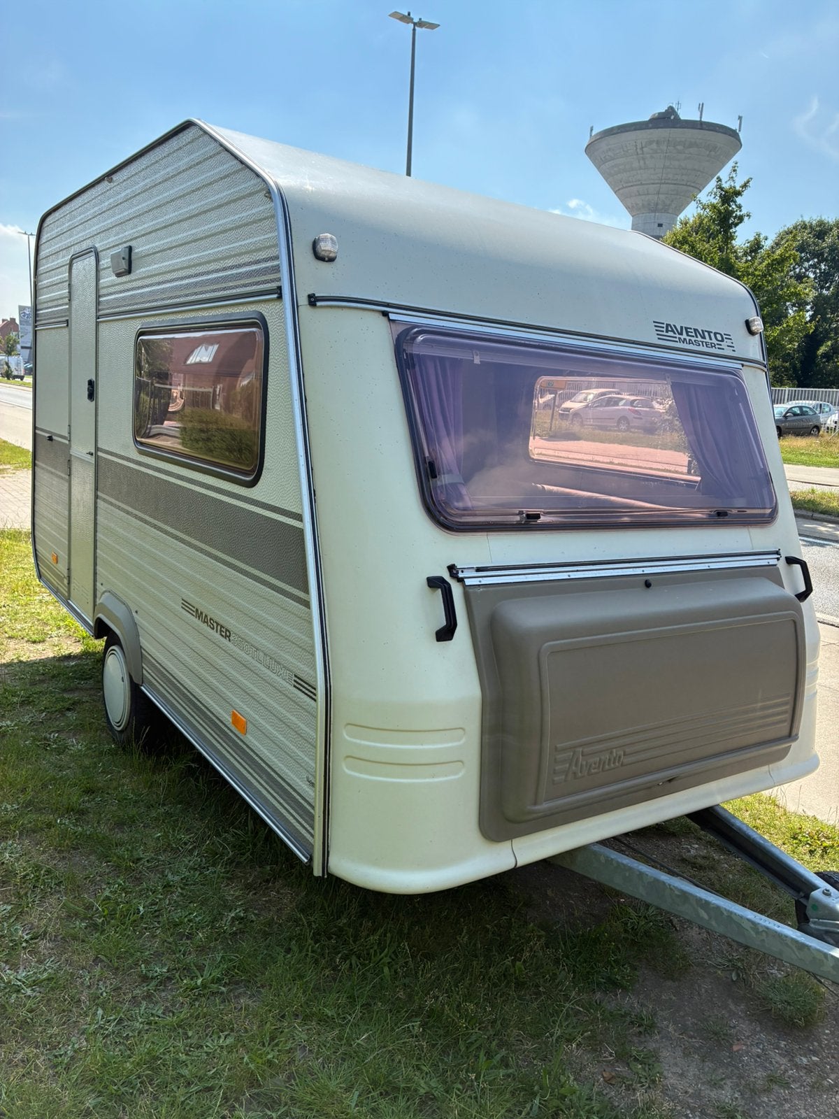 Avento 345 luxe licht gewicht keuring vrij, Caravans en Kamperen, Caravans, Particulier, Avento, Koelkast, Ophalen