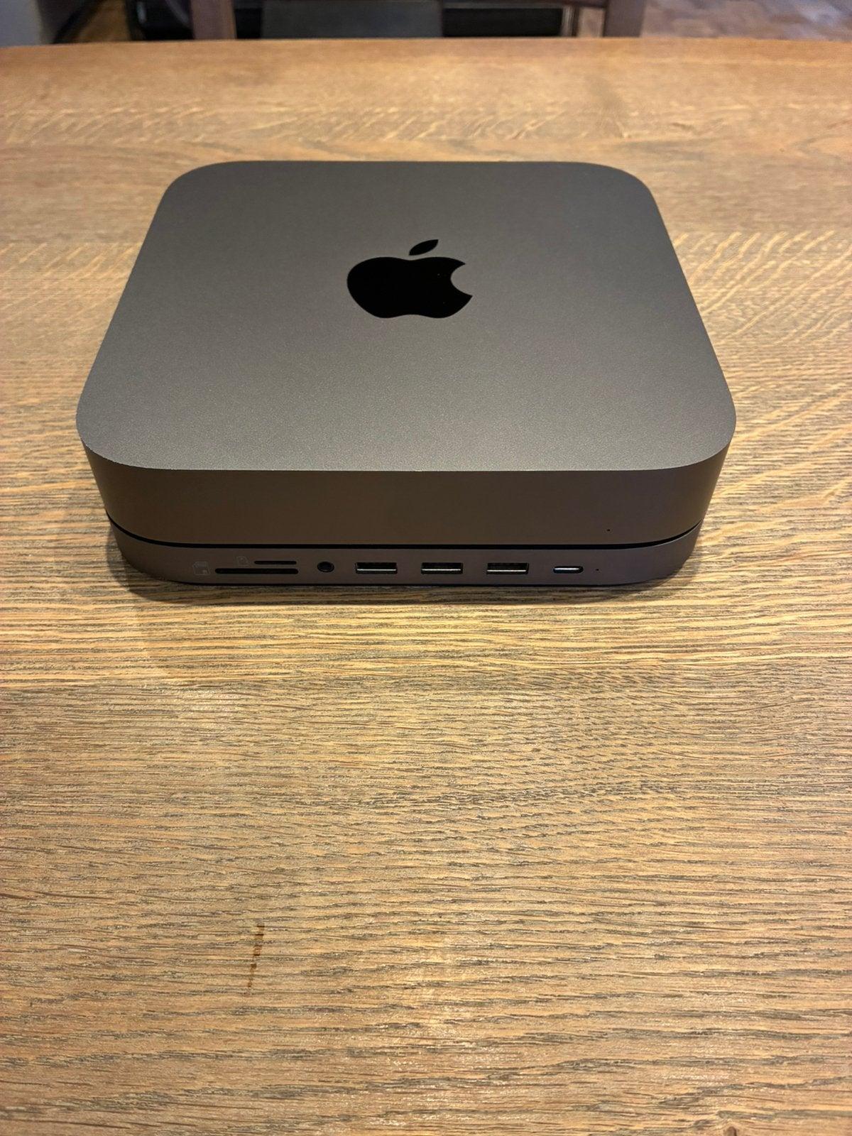 mac mini 2018 i5 32gb ram satechi dock, Computers en Software, Ophalen of Verzenden, Zo goed als nieuw, Mac Mini