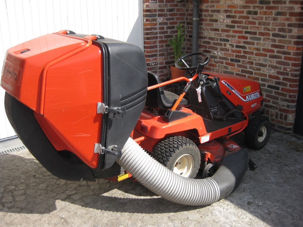 Kubota Grasmaaier tractor zitmaaier T1400 HST, Tuin en Terras, Ophalen, Gebruikt, Benzine-grasmaaier, 50 cm of meer