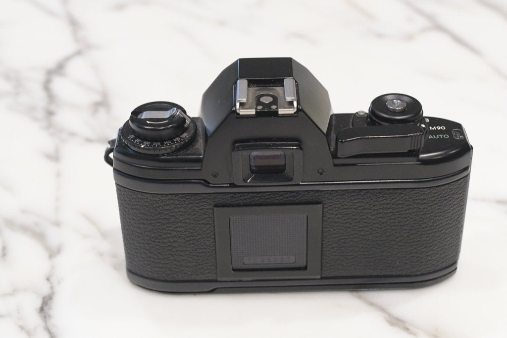 Appareil photo Nikon EM, TV, Hi-fi & Vidéo, Enlèvement ou Envoi, Utilisé, Reflex miroir, Nikon