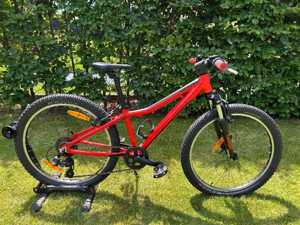 Scott Scale kinderfiets, Fietsen en Brommers, Ophalen, 20 inch of meer, Gebruikt, Velgrem