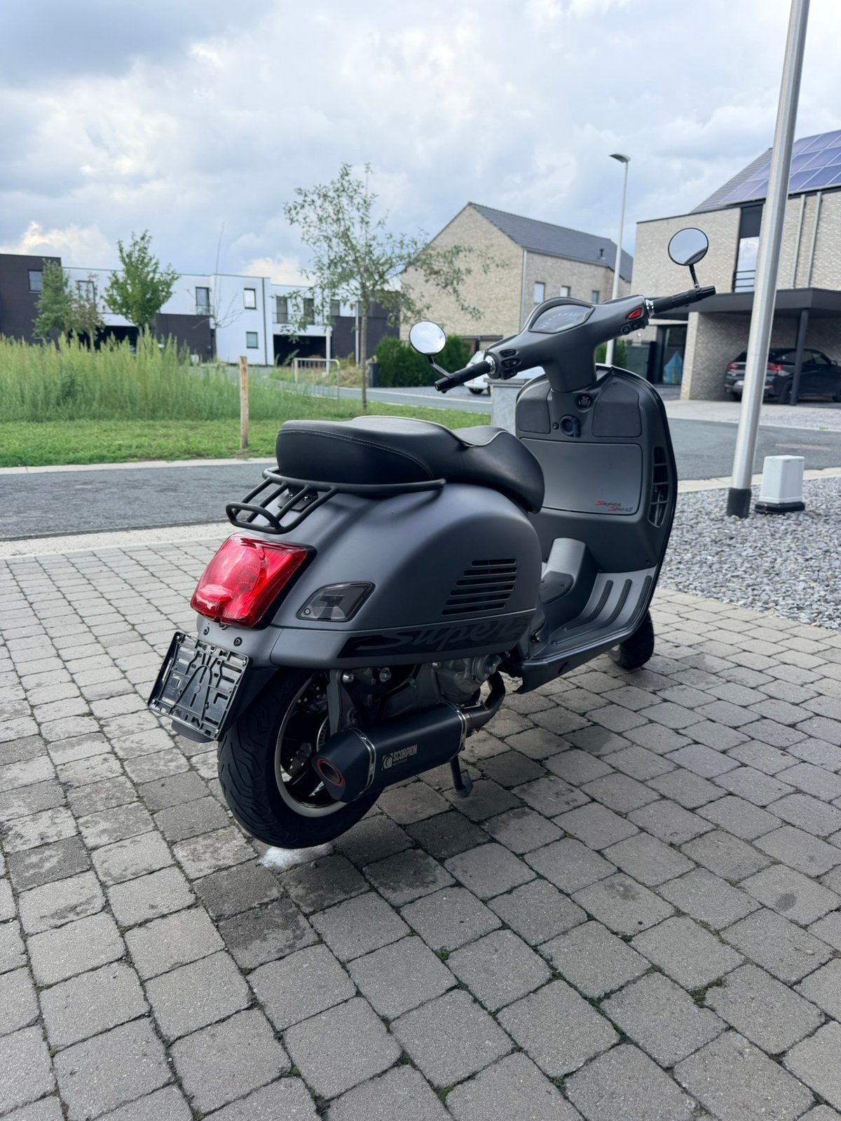 Vespa 300 GTS super sport, Ophalen, 300 cc, Zo goed als nieuw, Benzine