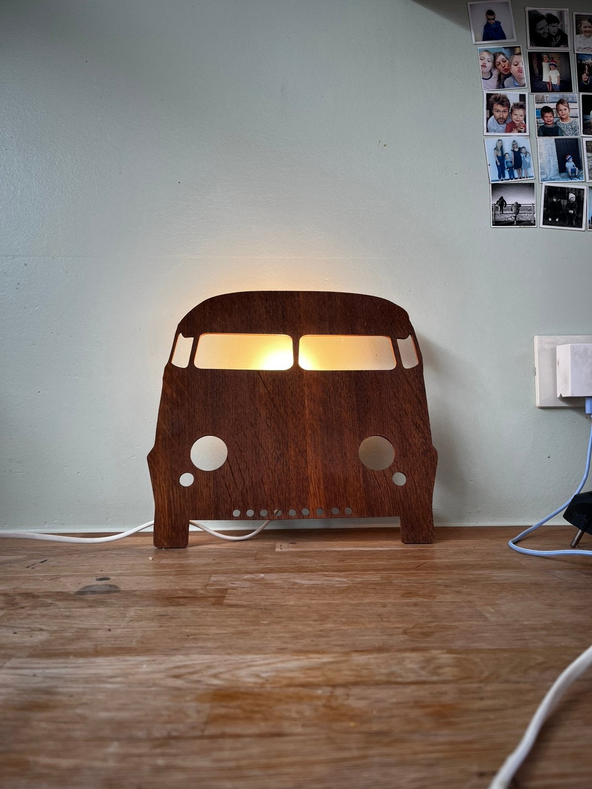 Lampe murale pour les passionnés de voitures, Enlèvement ou Envoi, Source lumineuse incluse, Applique murale, Marron