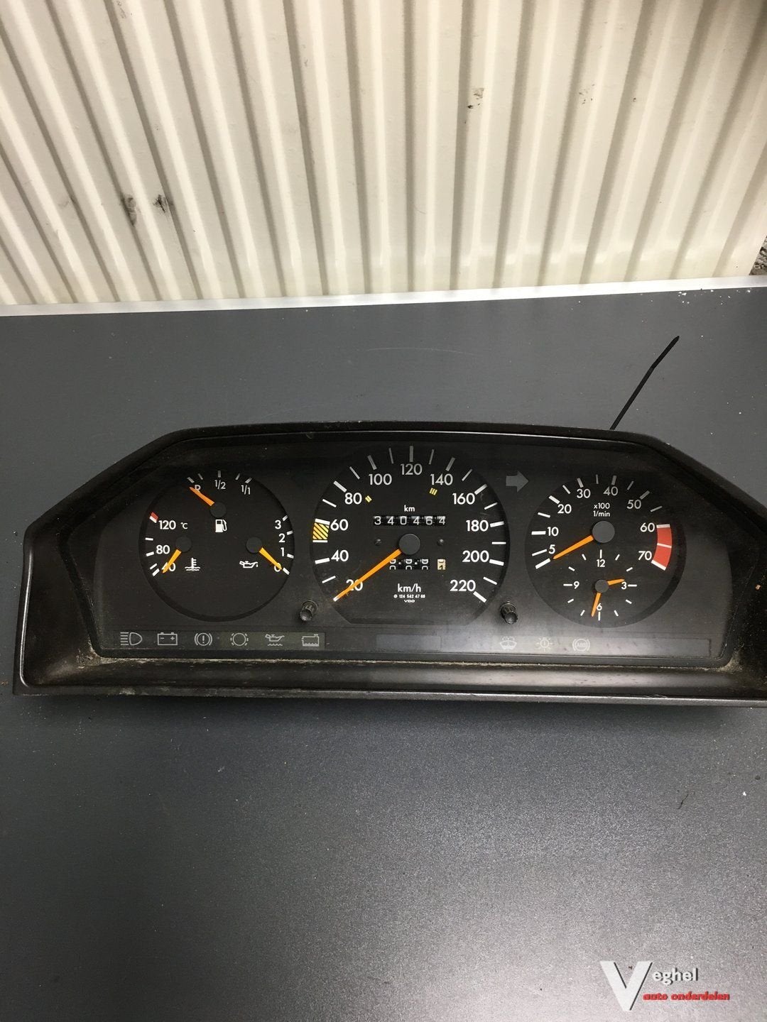 Mercedes W124 Benzine 1991     124 542 4768    Km Tellerklok, Gebruikt, -, -, Ophalen of Verzenden