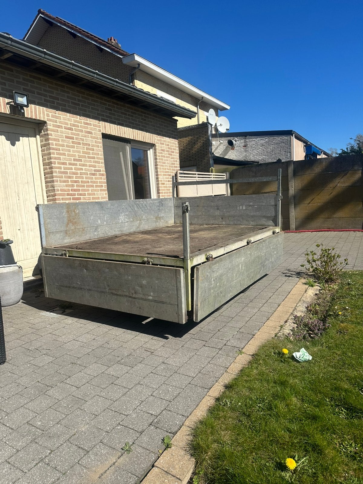 Remorque freinée à double essieu à vendre, Autos : Divers, Remorques, Enlèvement ou Envoi, Comme neuf