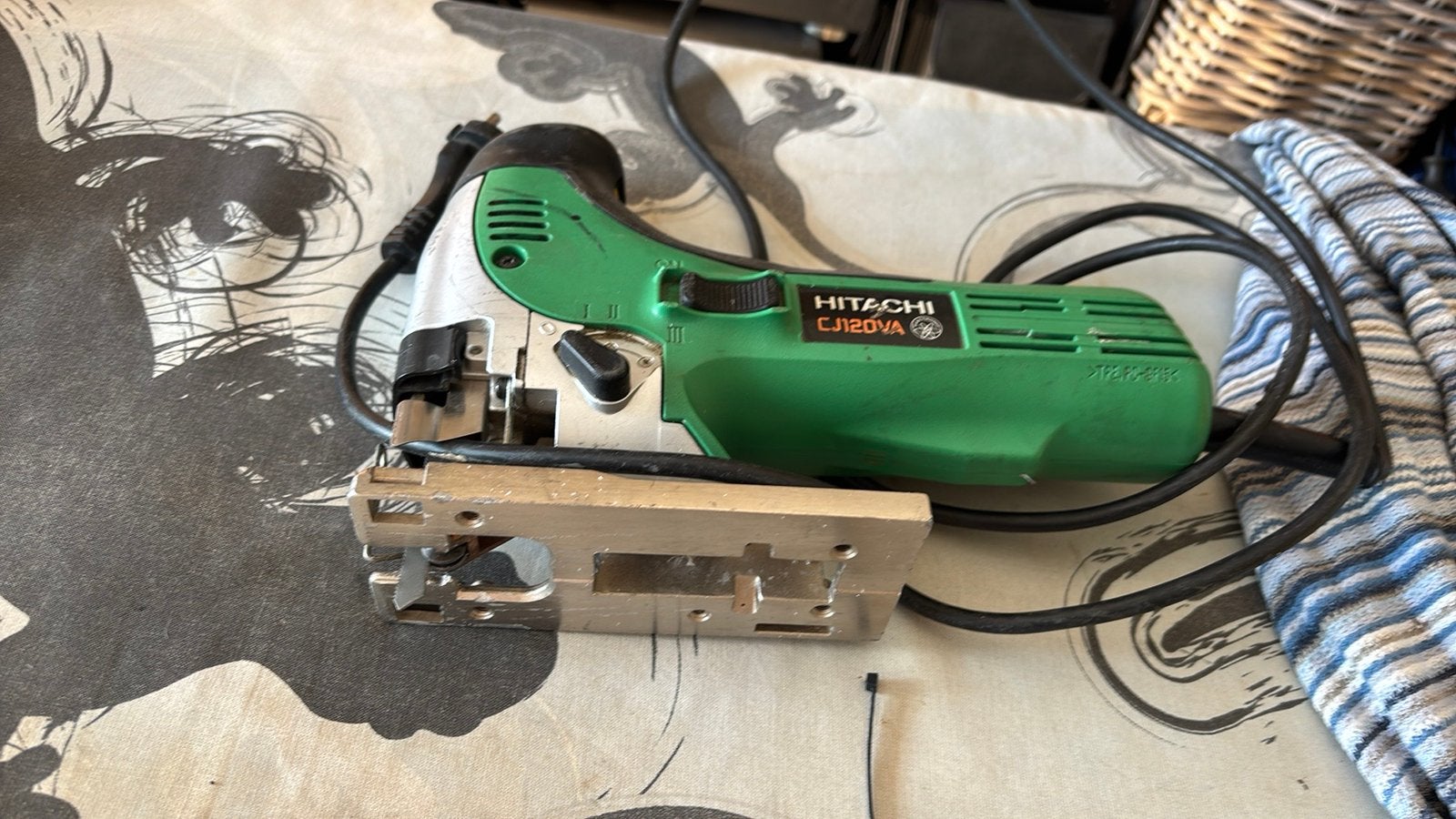 Hitachi, Bricolage & Construction, Enlèvement ou Envoi, Comme neuf