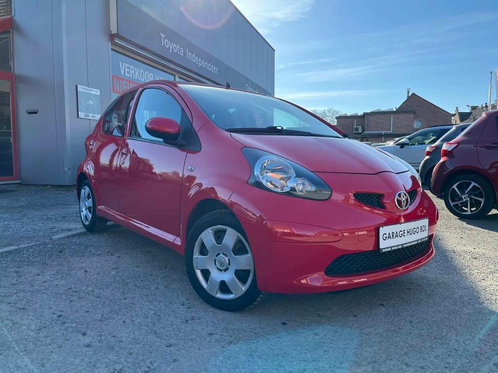 Toyot Aygo 1.0l automaat + waarborg, Stof, 50 kW, 109 g/km, Bedrijf