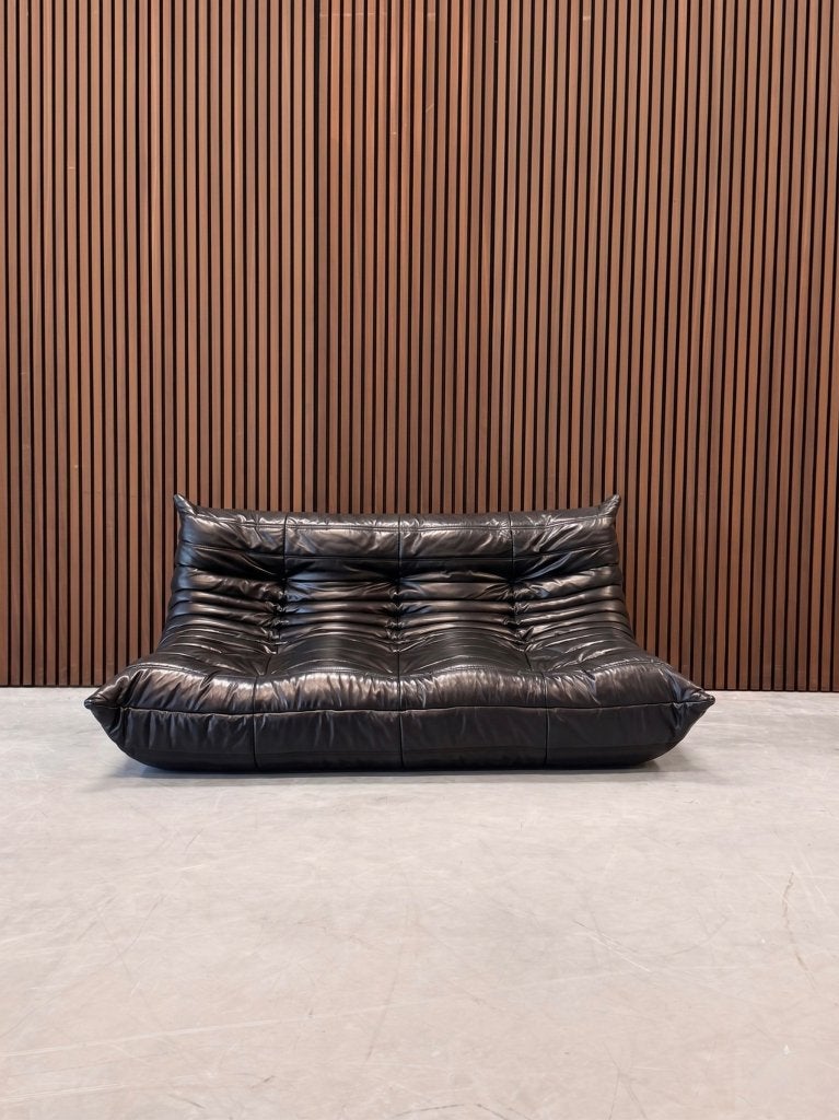 Ligne Roset Togo Driezits | Zwart Leder, Antiquités & Art, Antiquités | Meubles | Chaises & Canapés, Enlèvement ou Envoi