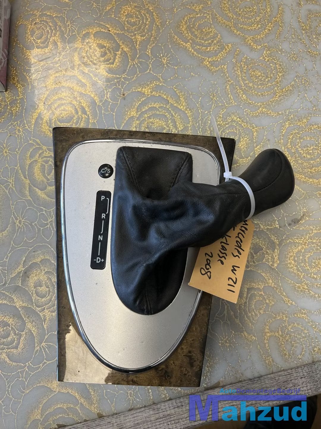 MERCEDES E-KLASSE W211 Schakelpookhoes pookhoes 2002-2009, Auto-onderdelen, Gebruikt, Mercedes-Benz AG, Mercedes-Benz, Mercedesstrasse 120
70372  Stuttgart, DE