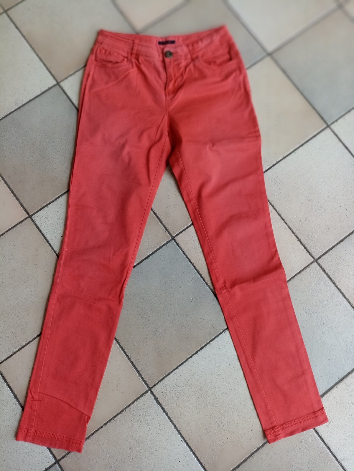 Pantalon corail Street One taille 34, Kleding | Dames, Broeken en Pantalons, Street One, Ophalen of Verzenden, Zo goed als nieuw