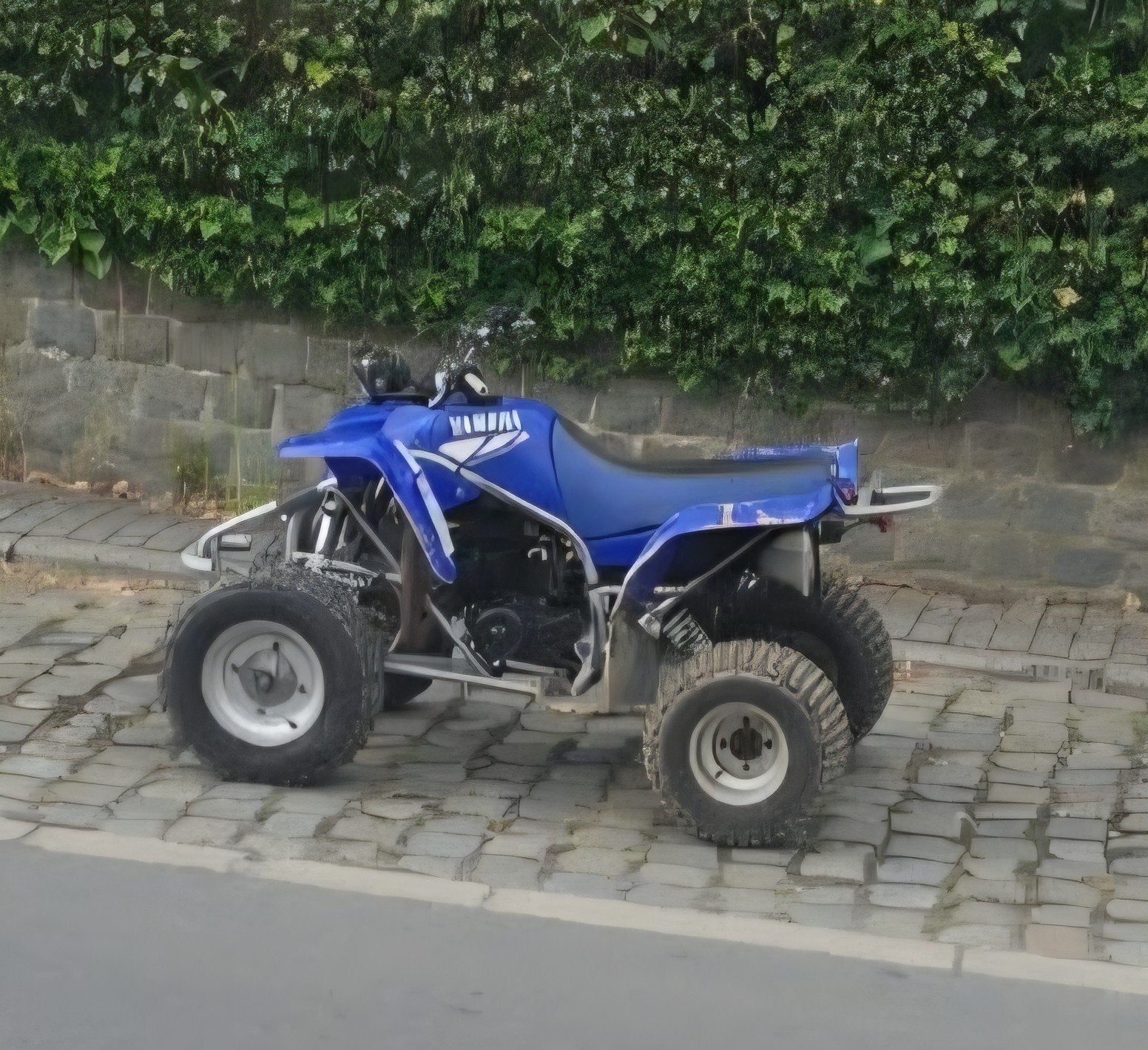 yamaha blaster 200cc, Motos