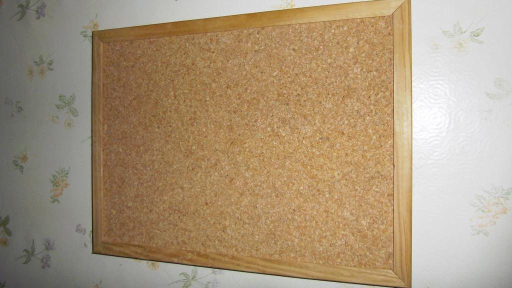 Houten Prikbord - 40 x 30 cm - Nieuw, Ophalen of Verzenden, Nieuw, Prikbord